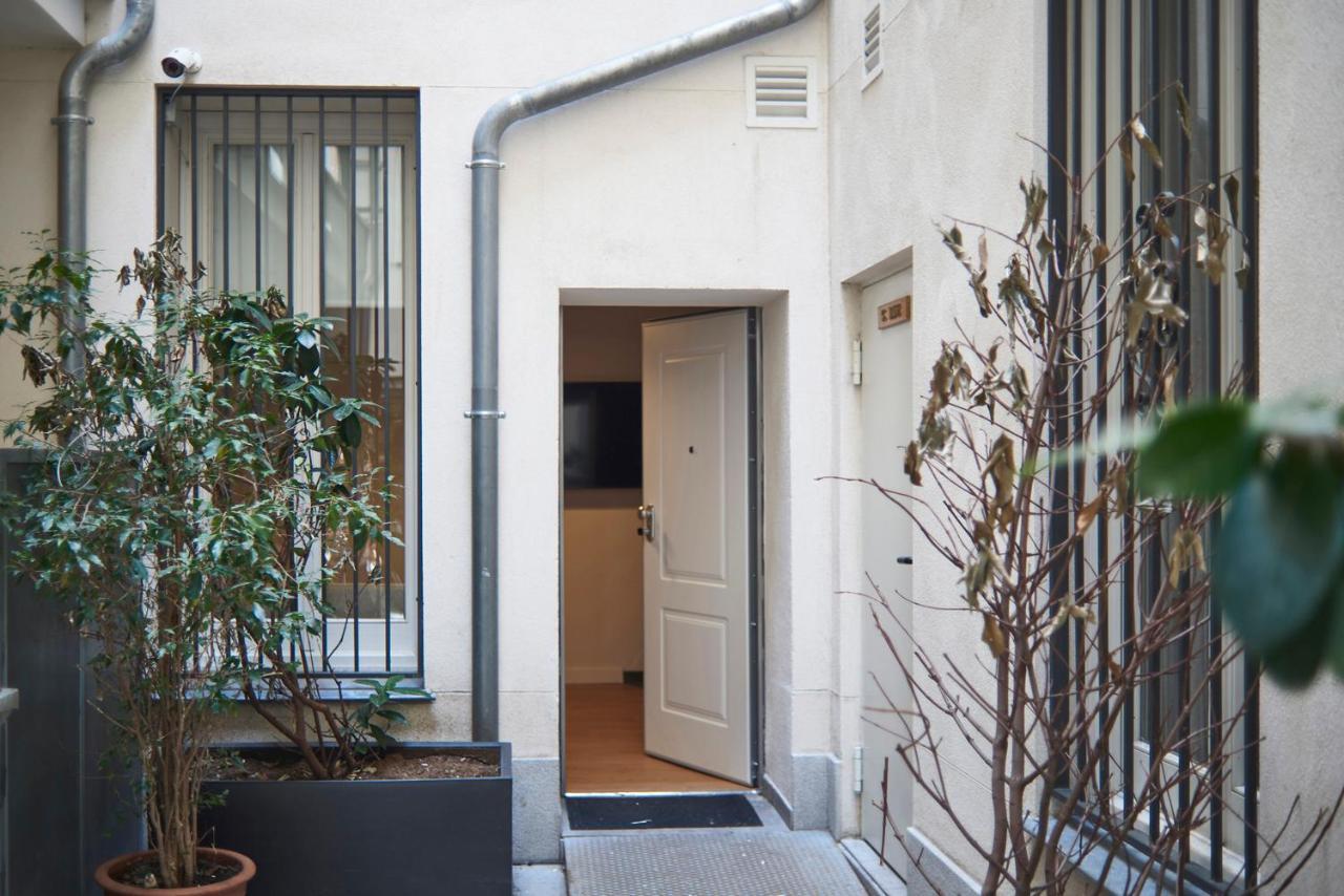 Slow Suites Luchana Madrid Bagian luar foto