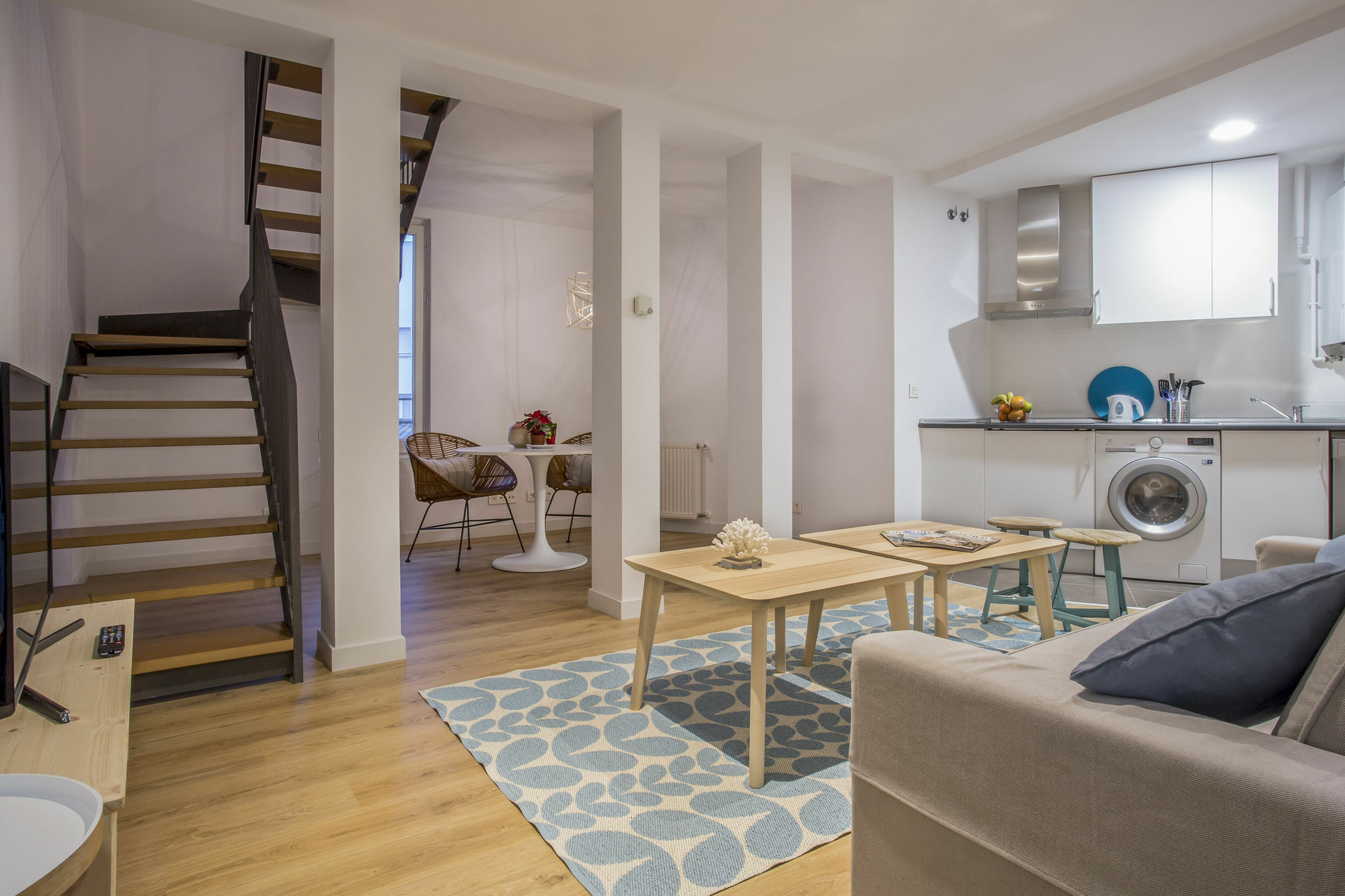 Slow Suites Luchana Madrid Bagian luar foto